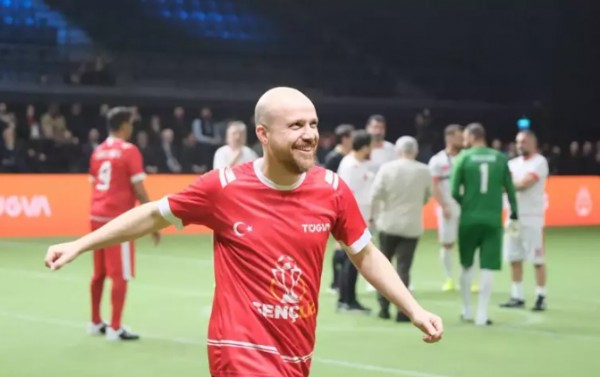 Liseler arası futbol turnuvası TÜGVA GençLig lansmanı gerçekleştirildi